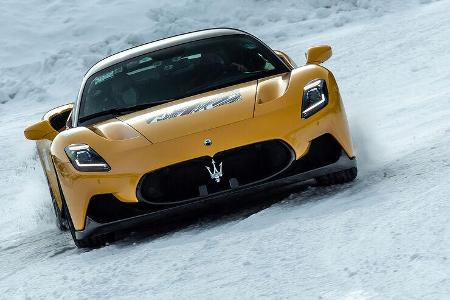 03/2021, Maserati MC20 Schnee Wintertest