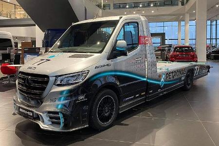 Kegger Mercedes Sprinter Abschlepper Petronas Edition