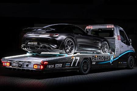 Kegger Mercedes Sprinter Abschlepper Petronas Edition