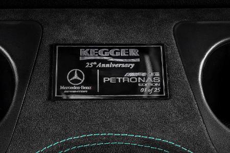 Kegger Mercedes Sprinter Abschlepper Petronas Edition