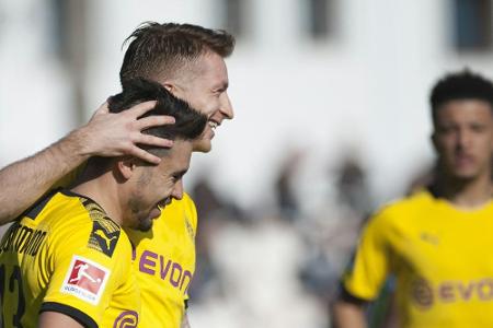 Terzic plant mit Reus und Guerreiro