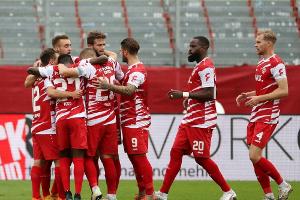 Doppelpack Pieringer: Würzburg gewinnt in Osnabrück
