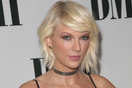 Taylor Swift blieb ebenfalls nicht verschont. 2017 wurde sie von der Internetgemeinde regelrecht fertiggemacht. Auslöser: Ta...