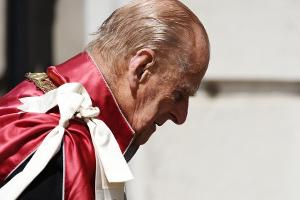 Royal Family nimmt mit stiller Geste Abschied von Prinz Philip