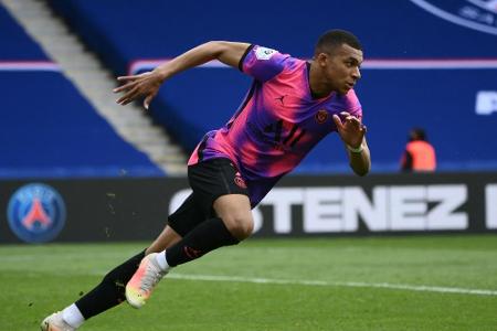 Mit Mbappe-Doppelpack: PSG macht Boden gut im Titelkampf