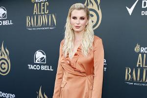 Ireland Baldwin erleidet blutige Verletzung beim Babysitten