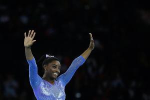 Weltsportlerin Biles absolviert ersten Testwettkampf im Mai