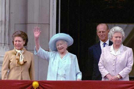 Die Mutter der britischen Monarchin, Queen Mum, überlebte ihren Mann um 50 Jahre. Ihr Ehemann, König George VI., verstirbt i...