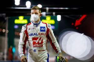 Formel 1: Schumacher will "sanfter" fahren