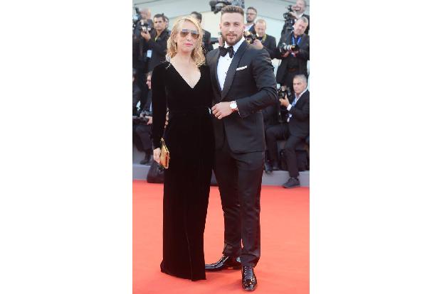 ...Sam Taylor-Wood und Aaron Taylor-Johnson nicht. Die Regisseurin lernte den Schauspieler 2009 kennen und lieben. Der Alter...