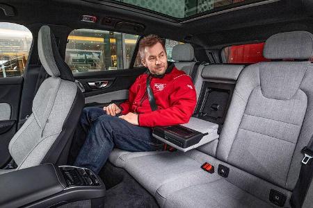 Volvo V64