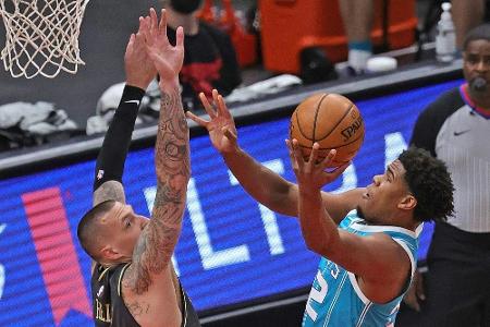NBA: Schröder und Theis mit Double-Double NBA: Schröder und Theis mit Double-Double