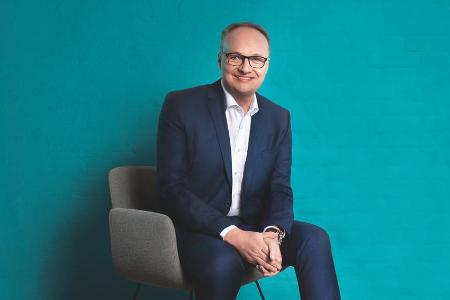 Oliver Welke wird nicht die EM 2021 moderieren Oliver Welke wird nicht die EM 2021 moderieren