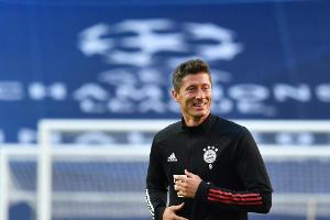 Lewandowski steigt ins Lauftraining ein