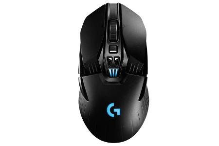 Logitech stellt mit der G903 einen echten Allrounder bereit. Das Modell funktioniert tadellos sowohl mit Kabel als auch ohne...