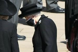 Zeremonie für Prinz Philip: Queen Elizabeth II. musste alleine trauern