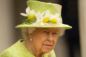 Königin Elizabeth II. teilt privates Foto mit Prinz Philip