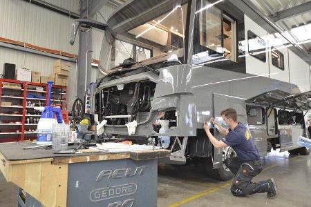 Mobile Menschen: Concorde Centurion Atego