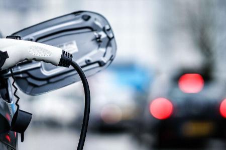 Plugin-Hybrid Plugin-Hybrid