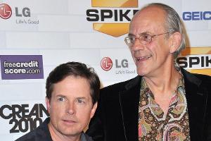 Michael J. Fox (l.) und Christopher Lloyd spielten Marty McFly und "Doc" Brown in den "Zurück in die Zukunft"-Filmen.