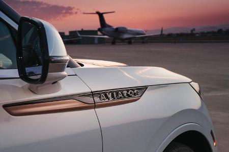 Lincoln Aviator Shinola Concept