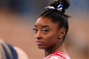 Simone Biles kehrt zu Olympia zurück - und holt Medaille