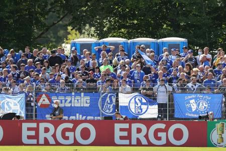 Sportpolitiker für einheitliche Zugangsregeln in Bundesliga-Stadien Sportpolitiker für einheitliche Zugangsregeln in Bundesliga-Stadien