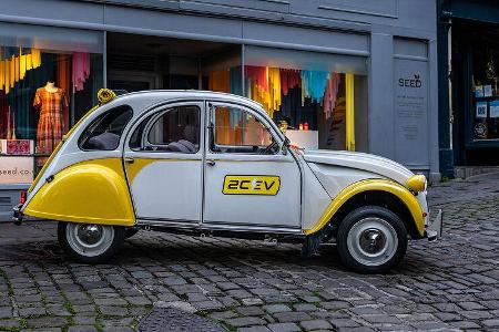 07/2021, Citroen 2cEv Ente mit Elektroantrieb
