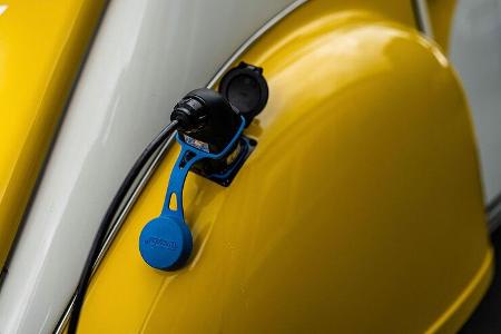 07/2021, Citroen 2cEv Ente mit Elektroantrieb