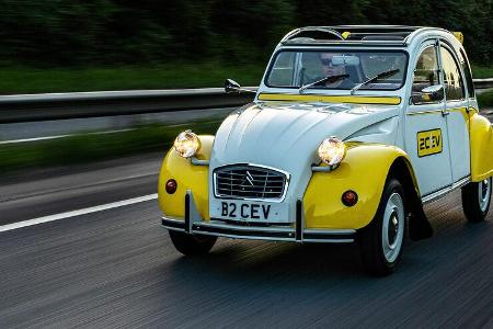07/2021, Citroen 2cEv Ente mit Elektroantrieb