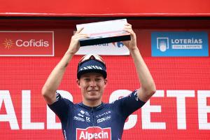 Vuelta: Philipsen gewinnt vor Jakobsen - Elissonde in Rot