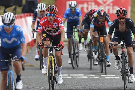 Brandgefahr: Vuelta-Bergankunft ohne Zuschauer Brandgefahr: Vuelta-Bergankunft ohne Zuschauer