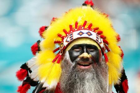 Washington Football Team verbietet Indianer-Kopfschmuck im Stadion Washington Football Team verbietet Indianer-Kopfschmuck im Stadion