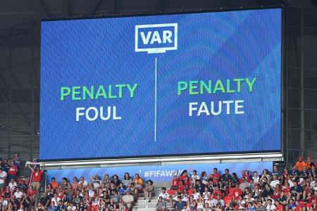 Niederlande: VAR-Entscheidungen dürfen im Stadion gezeigt werden