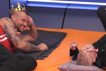 Eric Sindermann und Melanie Müller scheinen sich extrem gut zu verstehen. Eric Sindermann und Melanie Müller scheinen sich extrem gut zu verstehen.