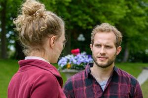 "Sturm der Liebe": Florian kann seine Gefühle für Maja nur schwer verbergen.