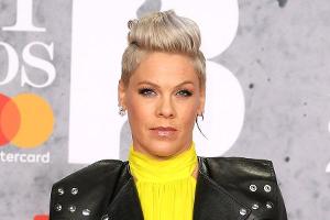 "Für immer": Pink trauert um ihren Vater