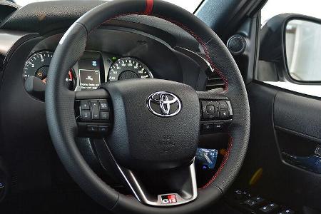 Toyota Hilux Revo 2WD GR Sport Lo-Floor