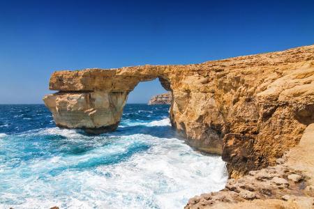 Wissen Sie, wo Daenerys Targaryen und Khal Drogo geheiratet haben? Beim Azure Window, auf Maltas Nebeninsel Gozo.