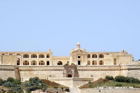 Fort Manoel stellt die Große Septe von Baelor dar. Hier wurde Ned Stark hingerichtet.