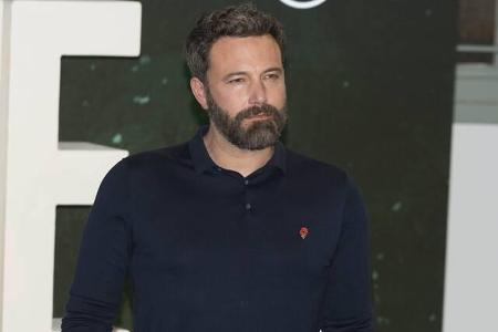 Auch Stars suchen ihre Partner mittlerweile online. Ben Affleck war beim exklusiven Promi-Portal Raya unterwegs, als ihm die... Auch Stars suchen ihre Partner mittlerweile online. Ben Affleck war beim exklusiven Promi-Portal Raya unterwegs, als ihm die...
