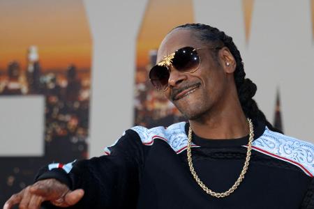 Snoop Dogg hat seine Musik schon 2012 für Bitcoin angeboten. Damals kostete ein Album des Rappers 0,3 Bitcoin. Heute wären d...