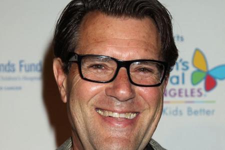 US-Schauspieler Jim J. Bullock (66) lebt schon lange mit dem HI-Virus. 1985 bekam er die Diagnose; elf Jahre später ging er ...