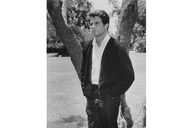 ...Affäre mit Schauspieler Warren Beatty, einem legendären Frauenschwarm, zu dessen Partnerinnen unter anderem Julie Christi...