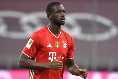 Griff in seiner ersten richtigen Aktion gegen Embolo zur Notbremse und flog sofort mit glatt Rot vom Platz (75.).