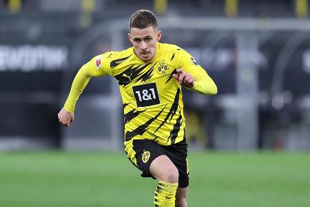 War von der ersten Minute weg an vielen Aktionen in der Offensive beteiligt. Legte den Führungstreffer ganz stark für Reus a...