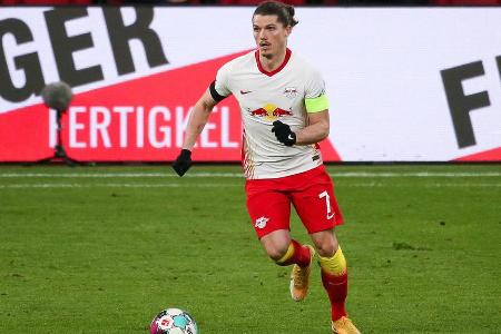 Spielte aus im Mittelfeld einige Chancen stark heraus und hinterließ bei den Gästen lange Zeit den kreativsten Eindruck. Ver...