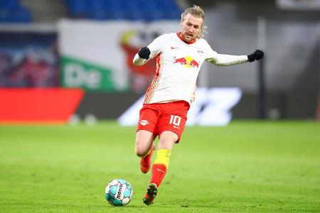 Zeigte einen ordentlichen und fehlerarmen Auftakt, wurde aber viel zu selten von den Kollegen gefunden. Passte sich mit der ...