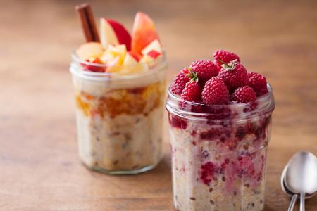 Haferflocken enthalten Avenanthramide. Dabei handelt es sich um wertvolle Antioxidantien, die vor allem in Hafer vorkommen. ...