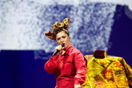 Startplatz 5: Russland will mit einem Song über starke und moderne Frauen überzeugen. Sängerin Manizha wird den Folk- und Ra...